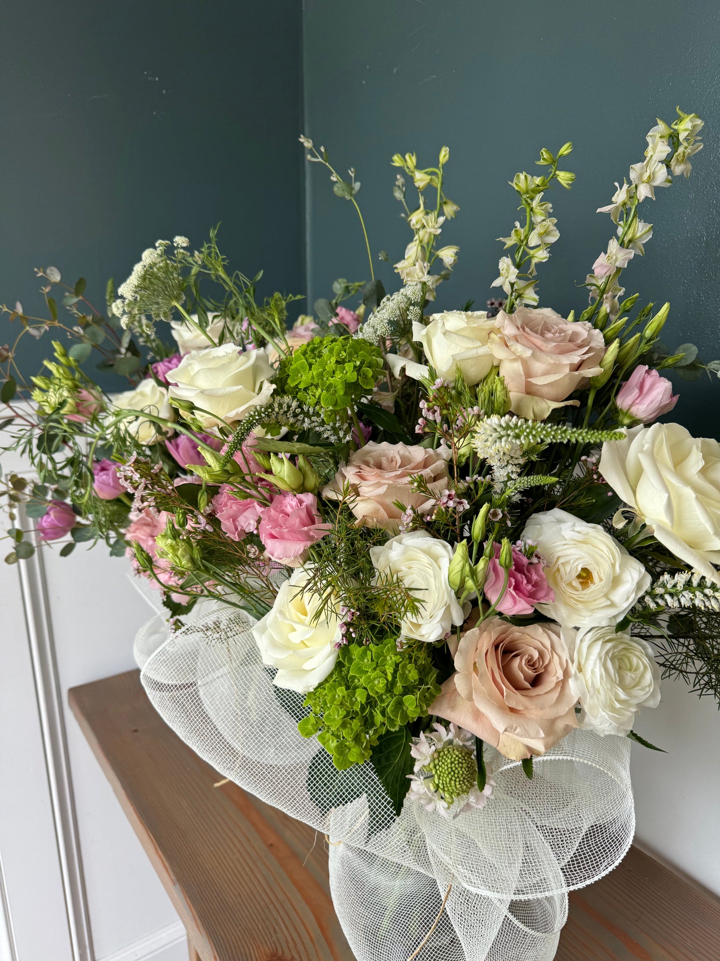 Arrangement in Vase: Grande