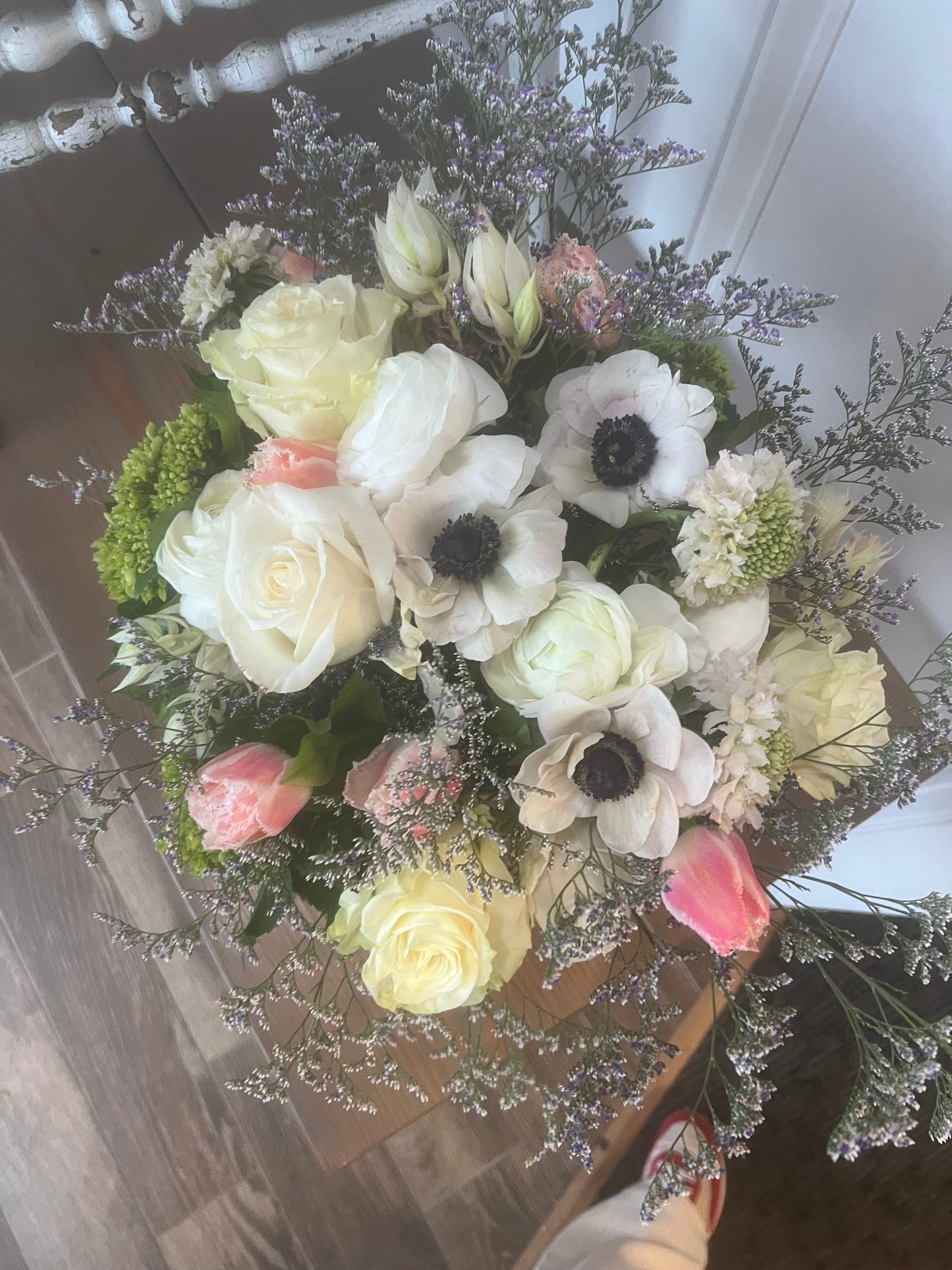 Arrangement in Vase: Low Grande