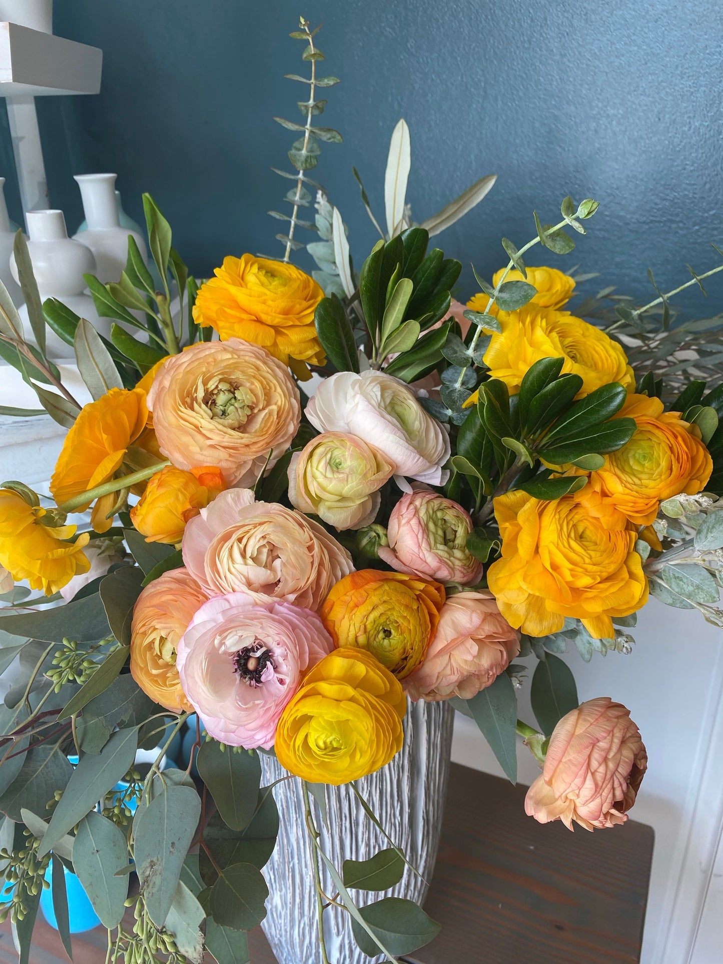 Arrangement in Vase: Deluxe