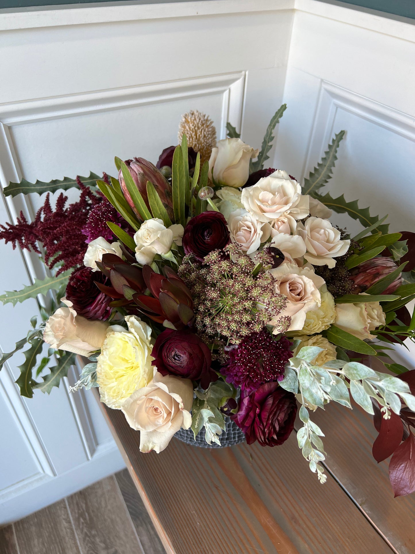 Arrangement in Vase: Deluxe