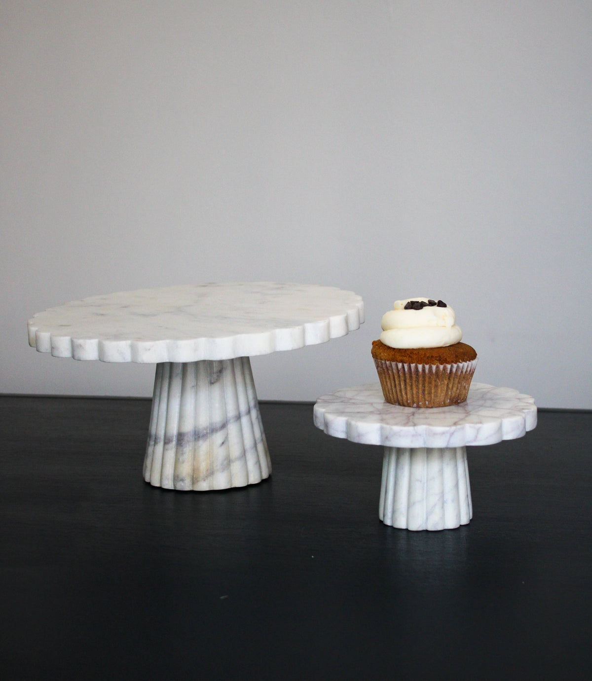 Verona White Marble Small Cake Stand