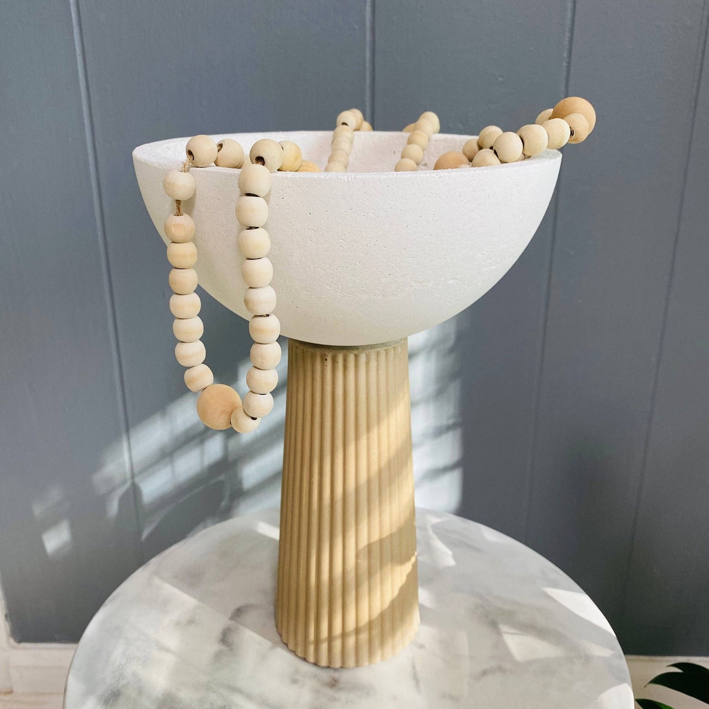 Leo - Pedestal Bowl | Concrete Decorative Bowl: Black & White