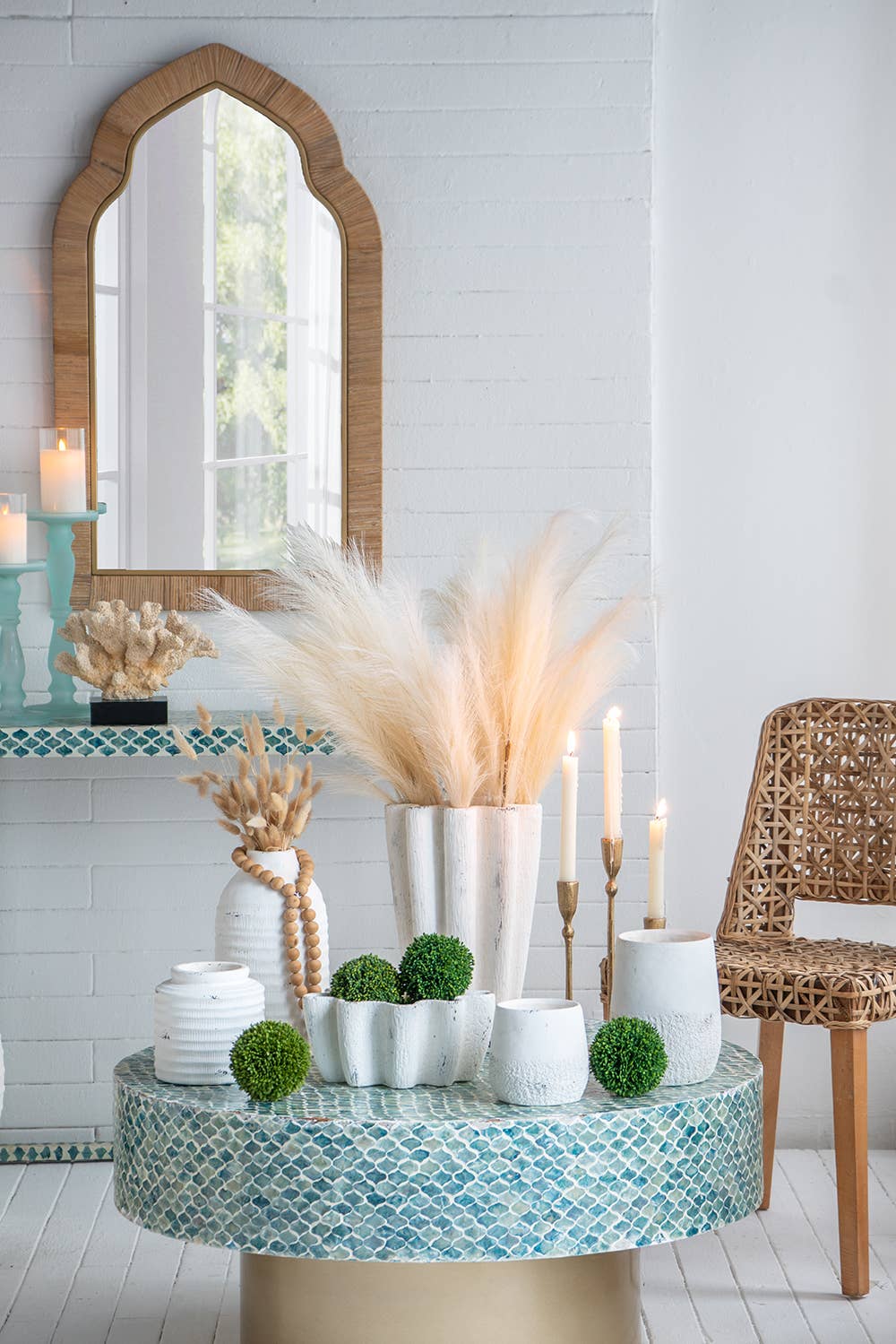 10.2x7.3x4.7" Rustic White Cement Scalloped Bowl