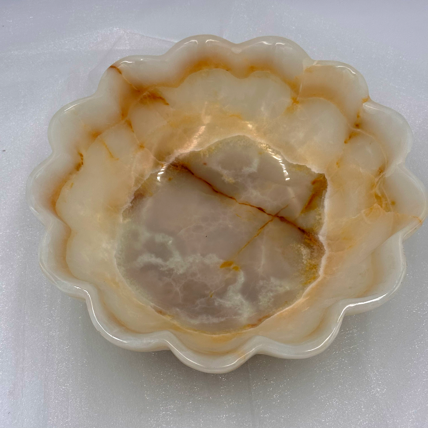 Hand-carved Bowl in Marble and Onyx: Zairat White Marble