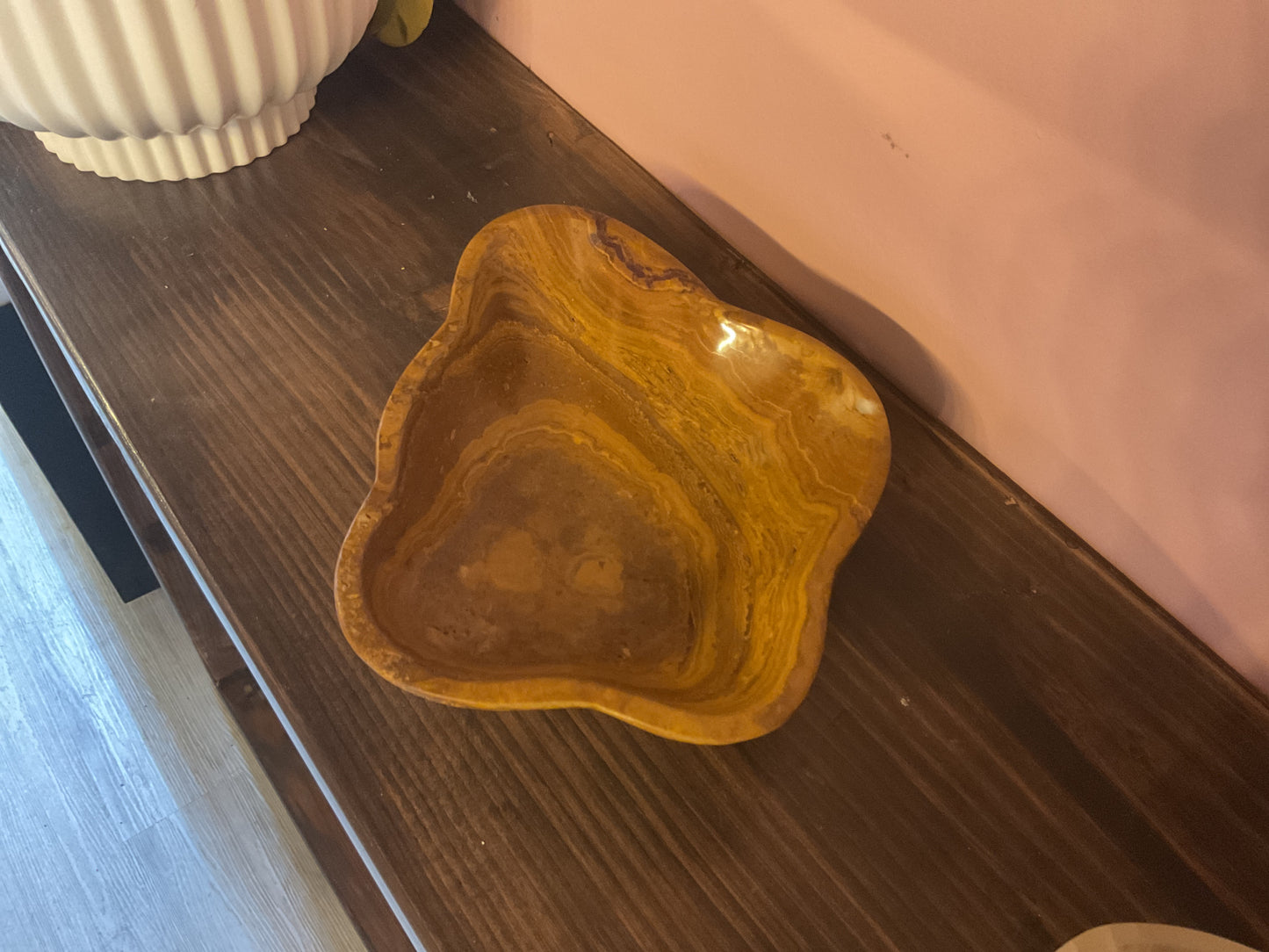 Onyx bowls