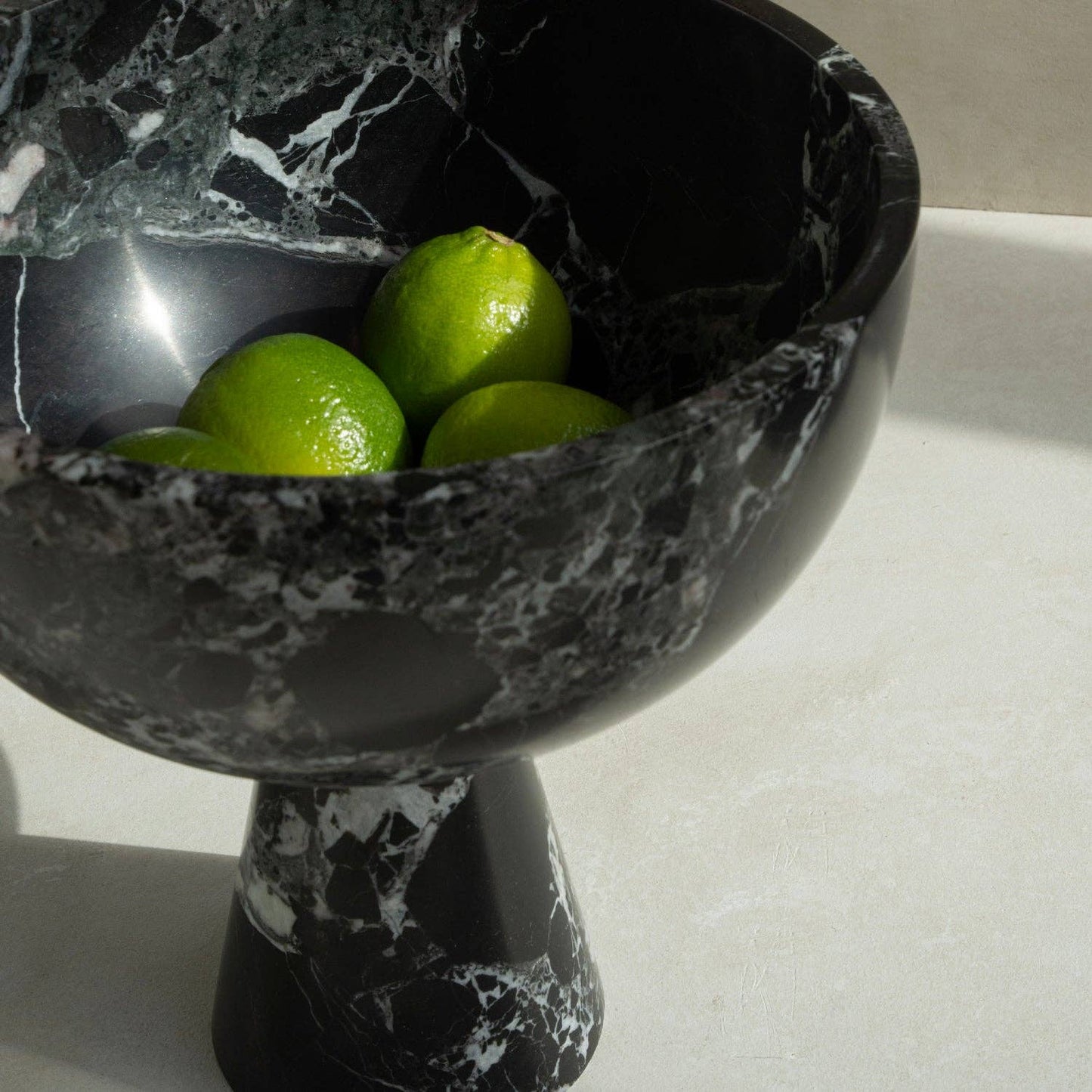 BLACK GREEN LEVANTO MARBLE PEDESTAL BOWL XL