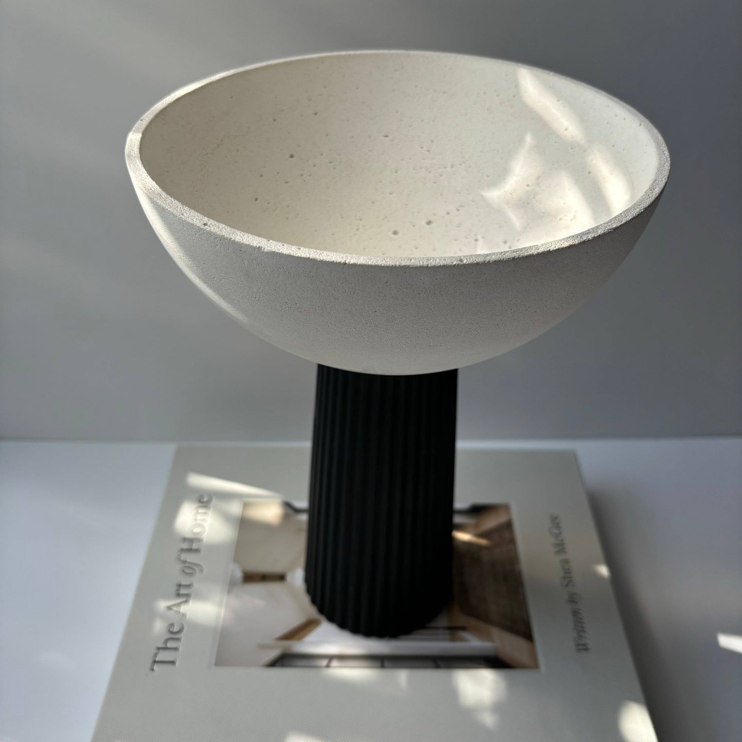 Leo - Pedestal Bowl | Concrete Decorative Bowl: Beige & white