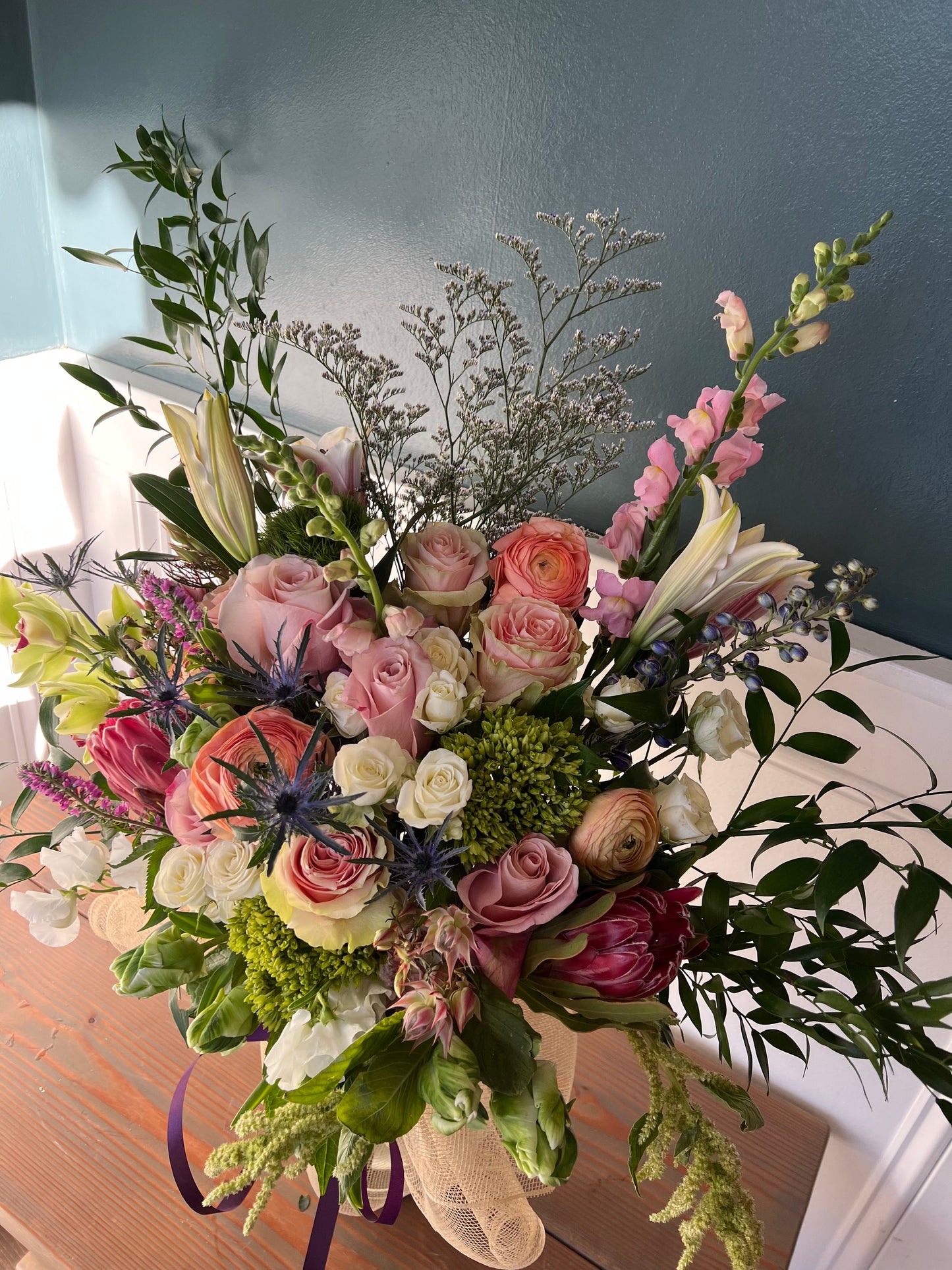 Arrangement in Vase: Supreme